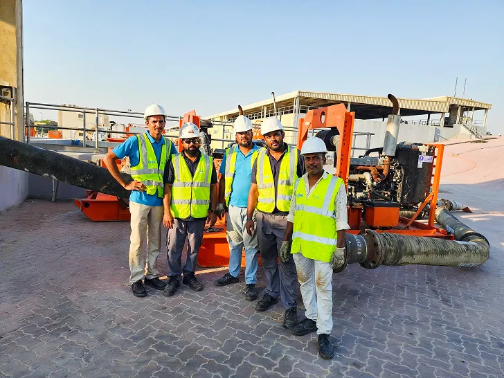 Jebel Ali STP Maintenance - technicians in safety vests